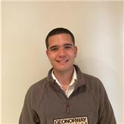 Alumno de último año de carrera con dos años de experiencia dando clases a alumnado de eso, primaria y bachillerato